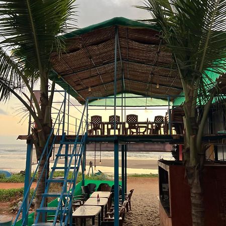 Golden Sky Hotel Gokarna  Kültér fotó